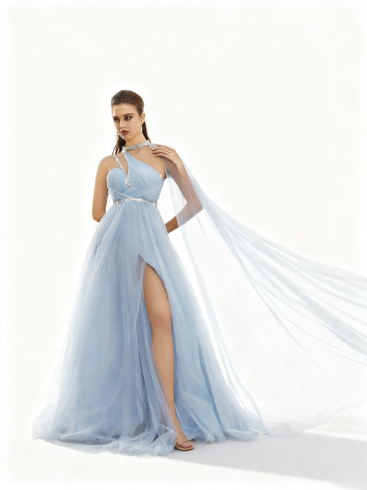 Stalluxe | Hellblaues Abendkleid mit Halterneck und Schlitz XL