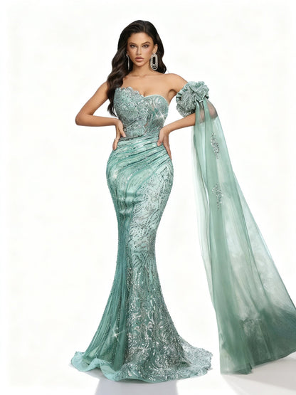 Stalluxe | Trägerloses Paillettenkleid mit Spitzen-Details