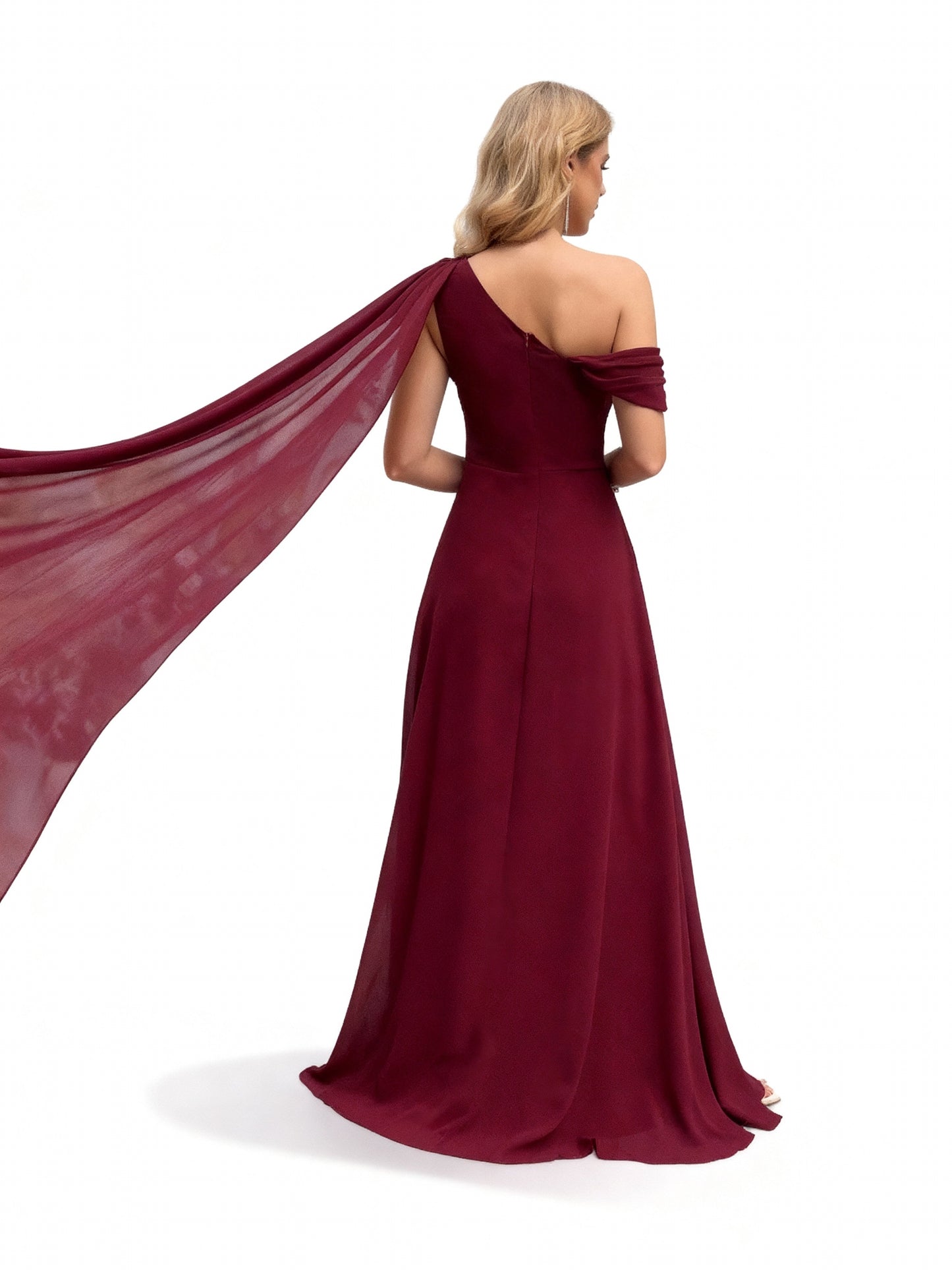 Stalluxe | Chiffonkleid mit Schlitz und Flügelärmeln