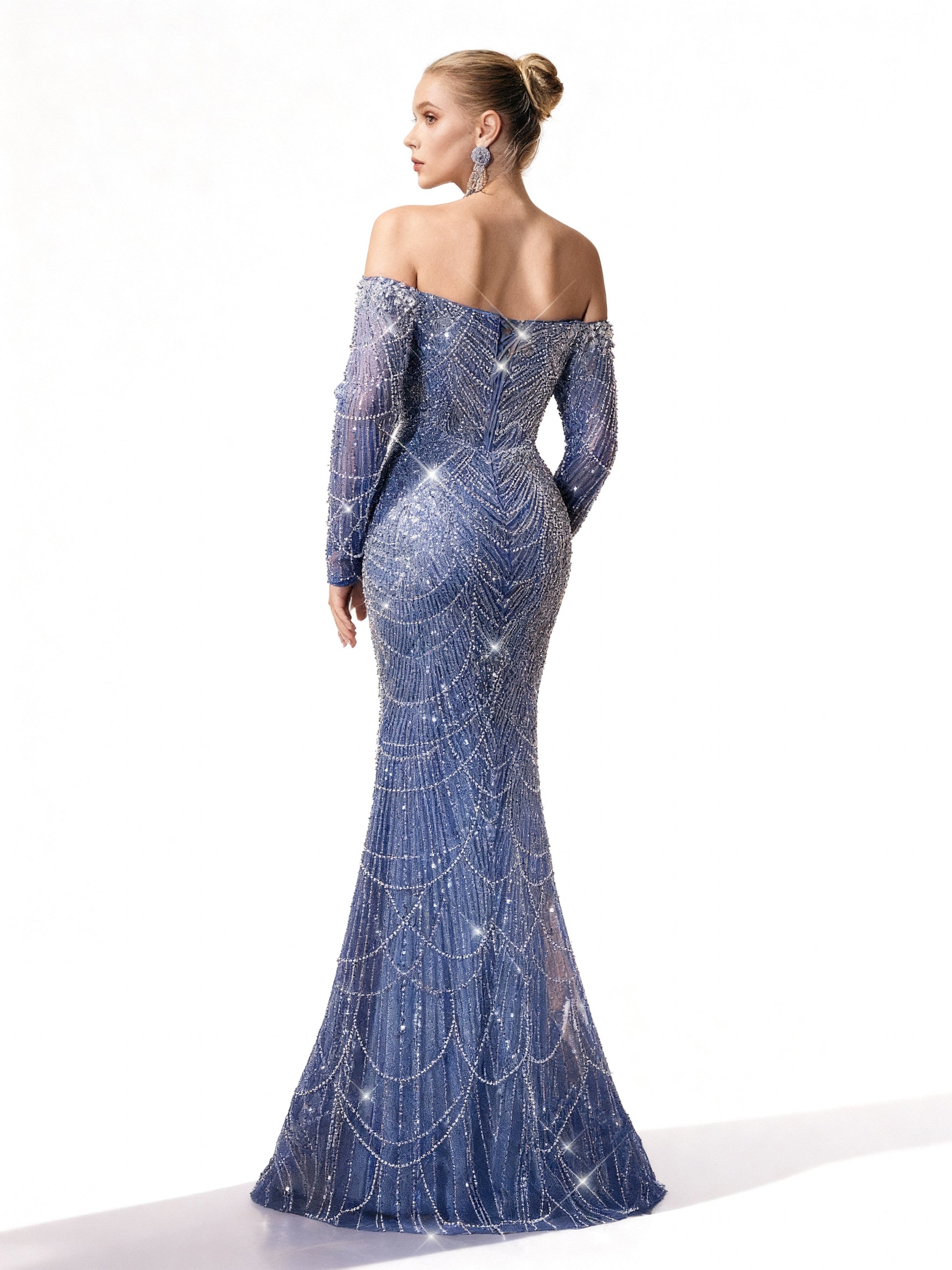 Stalluxe | Göttliches Abendkleid in Himmelblau mit Pailletten, schulterfreiem Schnitt und Meerjungfrauen-Design