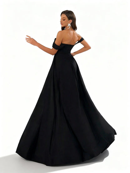 Stalluxe | Schwarzes One-Shoulder Abendkleid mit Seitenschlitz