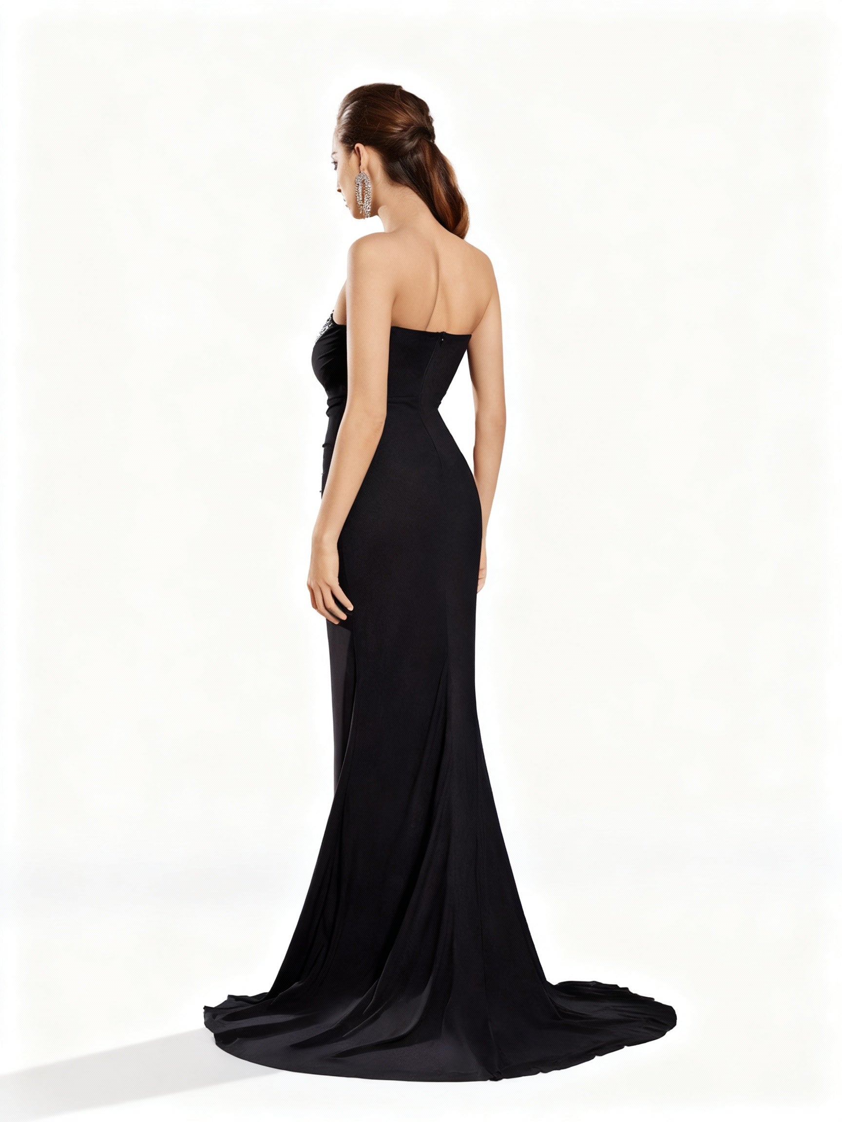 Stalluxe | Trägerloses Paillettenkleid mit Schlitz