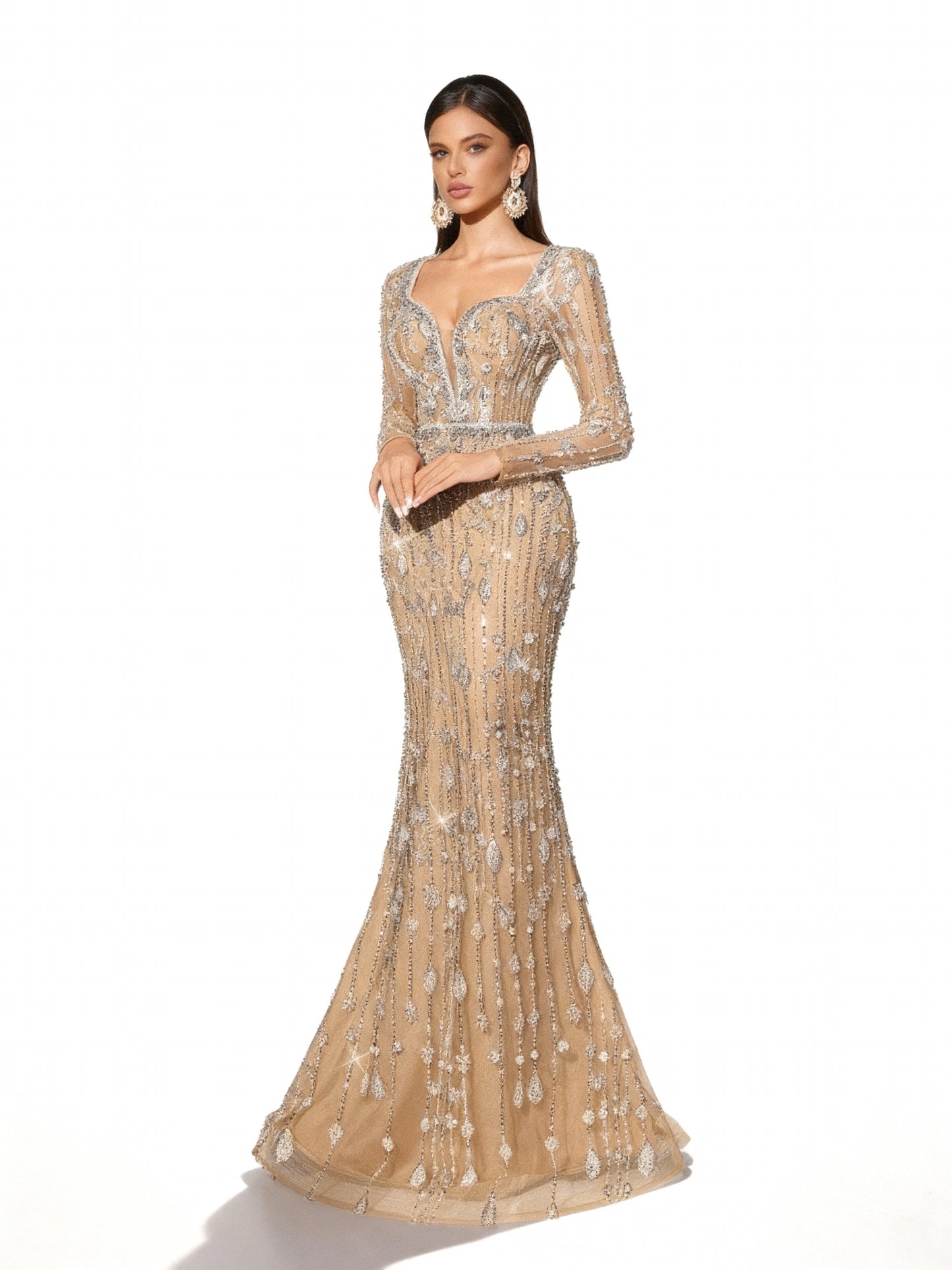 Stalluxe | Einfarbiges Paillettenkleid mit Tiefem V-Ausschnitt Champagnerfarbe