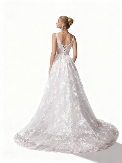 Stalluxe | Romantisches Blumenstickerei Brautkleid ohne Ärmel