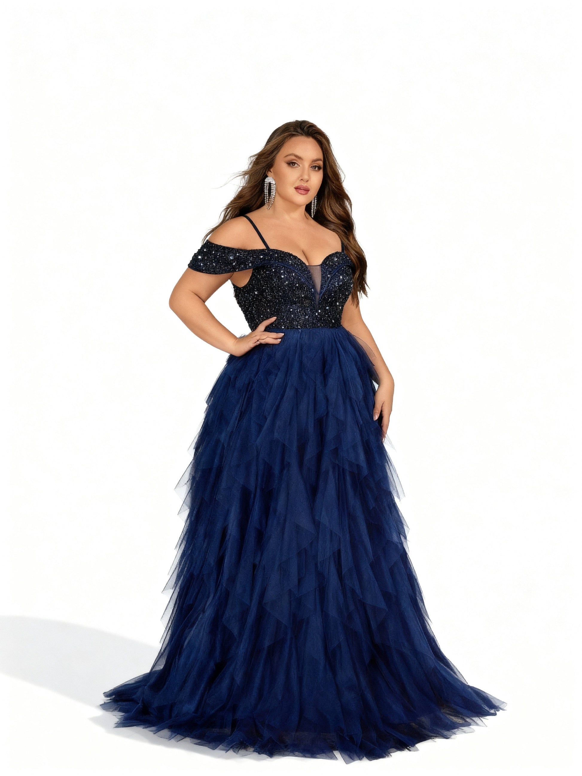 Stalluxe | Modisches Abendkleid in Marineblau mit Strassverzierung für festliche Anlässe