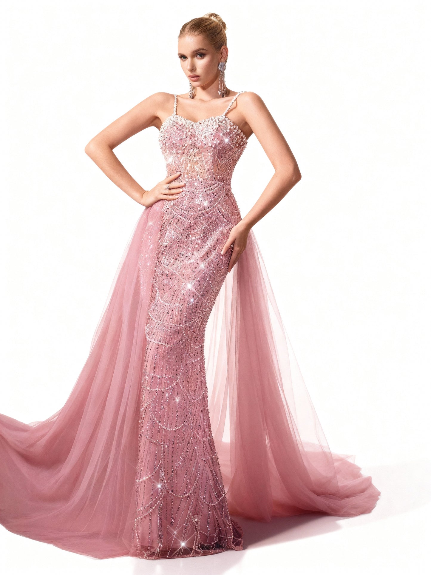 Stalluxe | Perlenbesetztes Kleid mit Spaghettiträgern im Meerjungfrauenstil