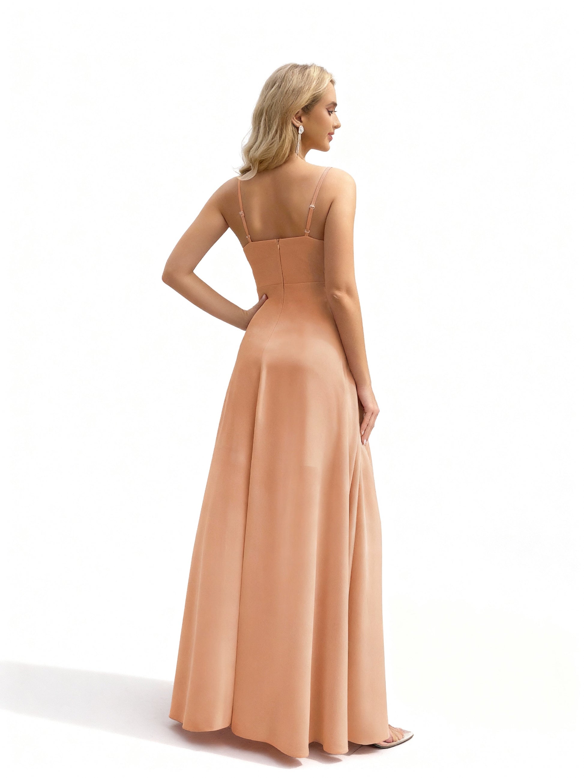 Stalluxe | Brautjungfernkleid mit Wasserfallausschnitt