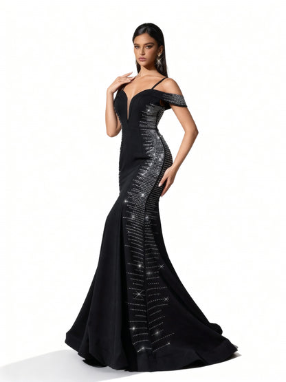 Stalluxe | Schwarzes Strasskleid mit Fischschwanz