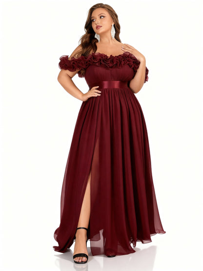 Stalluxe | Schulterfreies Blumenkleid in Großen Größen