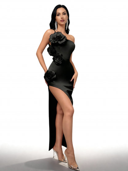 Stalluxe | Satin Kleid mit Blumenverzierung und Schlitz Schwarz