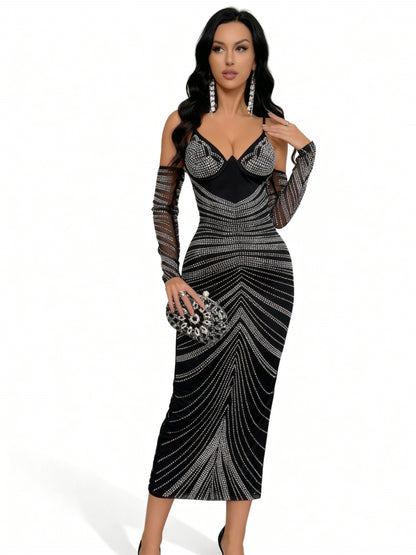 Stalluxe | Schwarzes Schulterfreies Strasskleid im Bleistiftschnitt