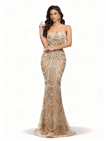 Stalluxe | Trägerloses Paillettenkleid mit Perlen und Streifen