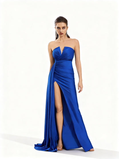 Stalluxe | Trägerloses Unifarbenes Kleid mit Schlitz