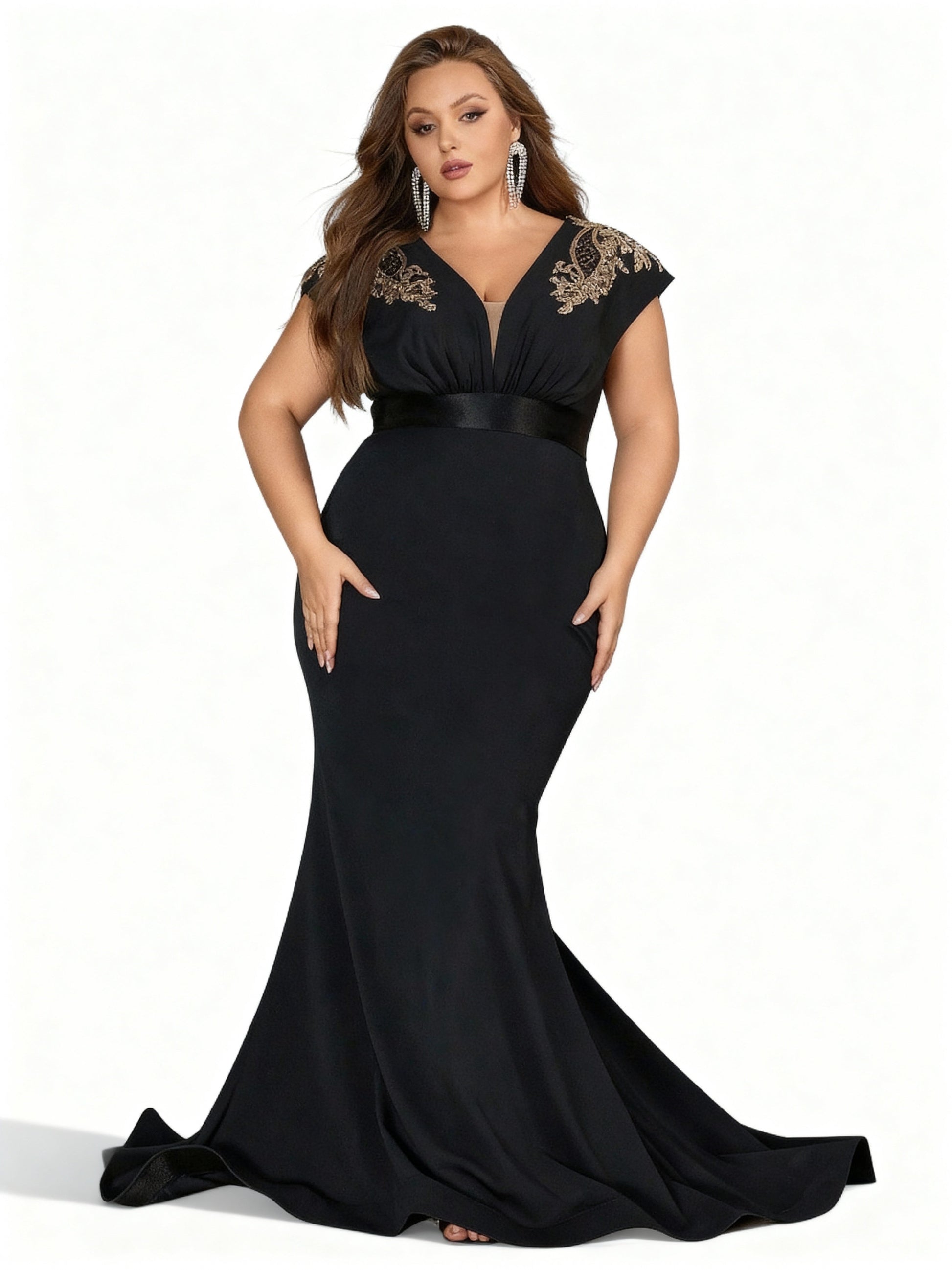 Stalluxe | Schwarzes Kleid mit Stickerei und V-Ausschnitt