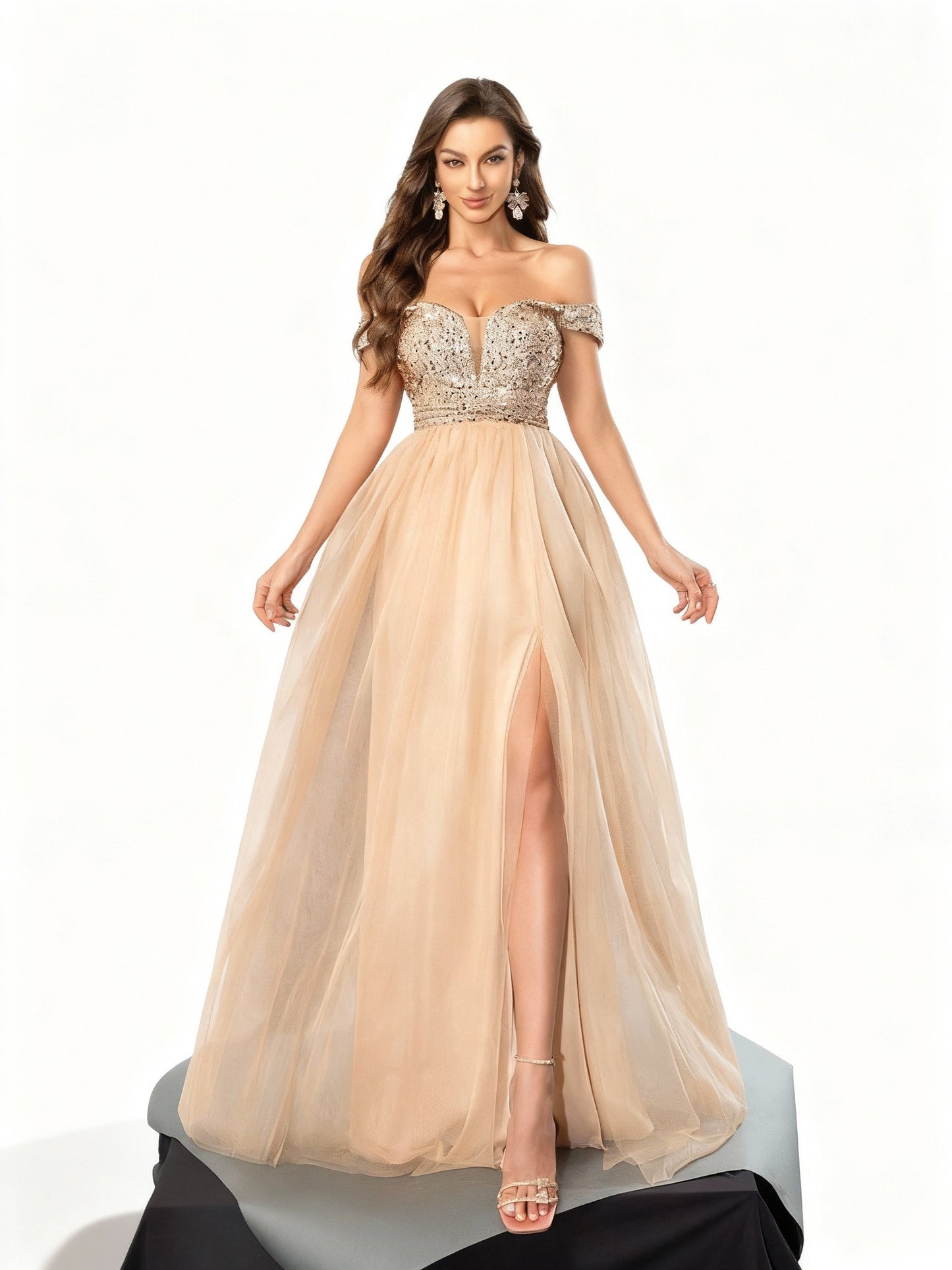 Stalluxe | Burgunderfarbenes Einseitiges Paillettenkleid aus Mesh Champagner