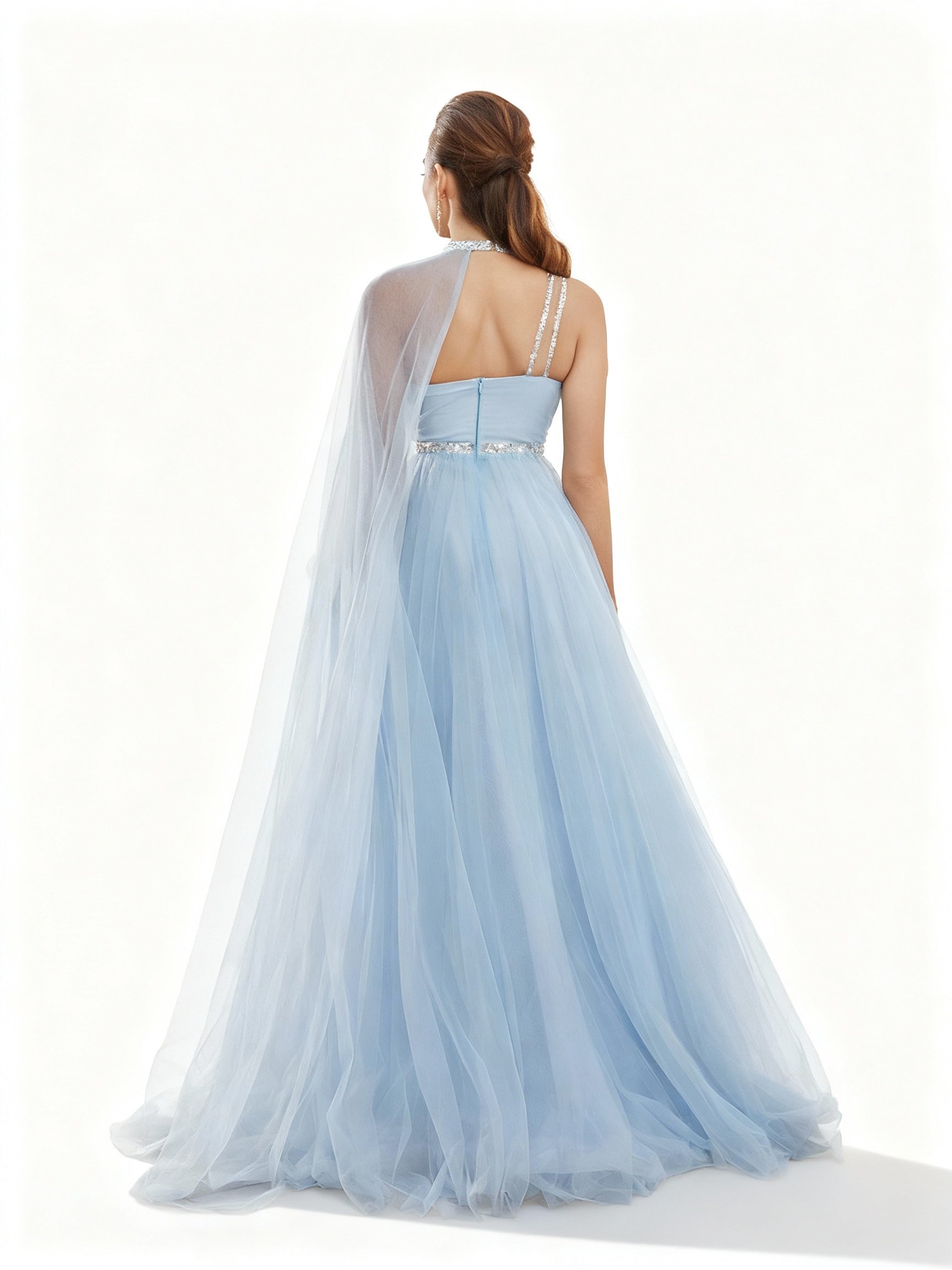 Stalluxe | Hellblaues Abendkleid mit Halterneck und Schlitz