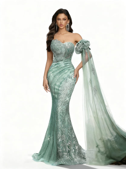 Stalluxe | Trägerloses Paillettenkleid mit Spitzen-Details