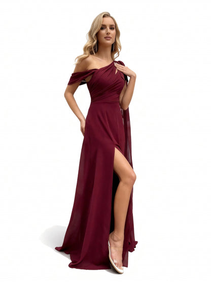 Stalluxe | Chiffonkleid mit Schlitz und Flügelärmeln