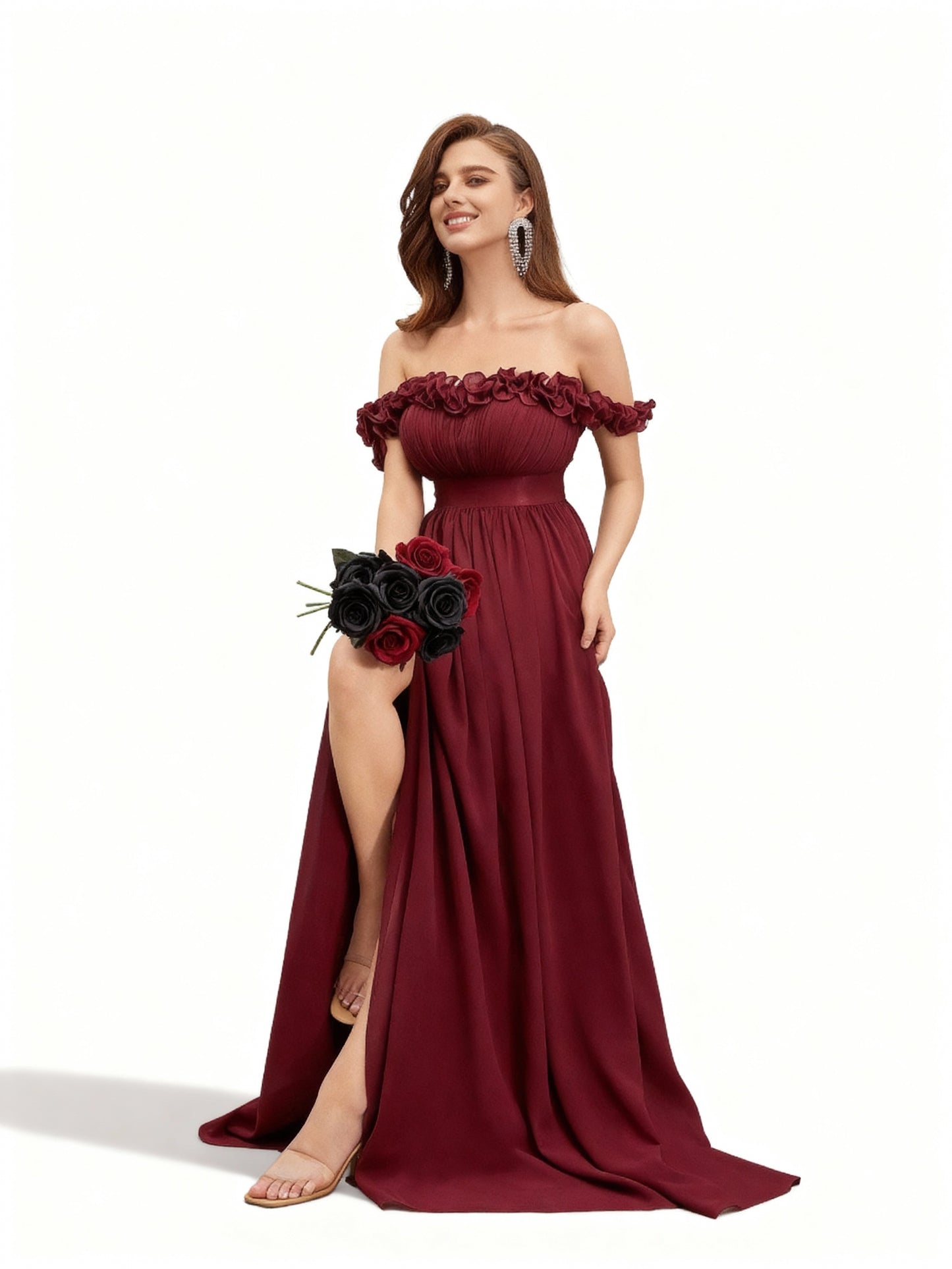 Stalluxe | Abendkleid mit Blumenverzierung und Schlitz