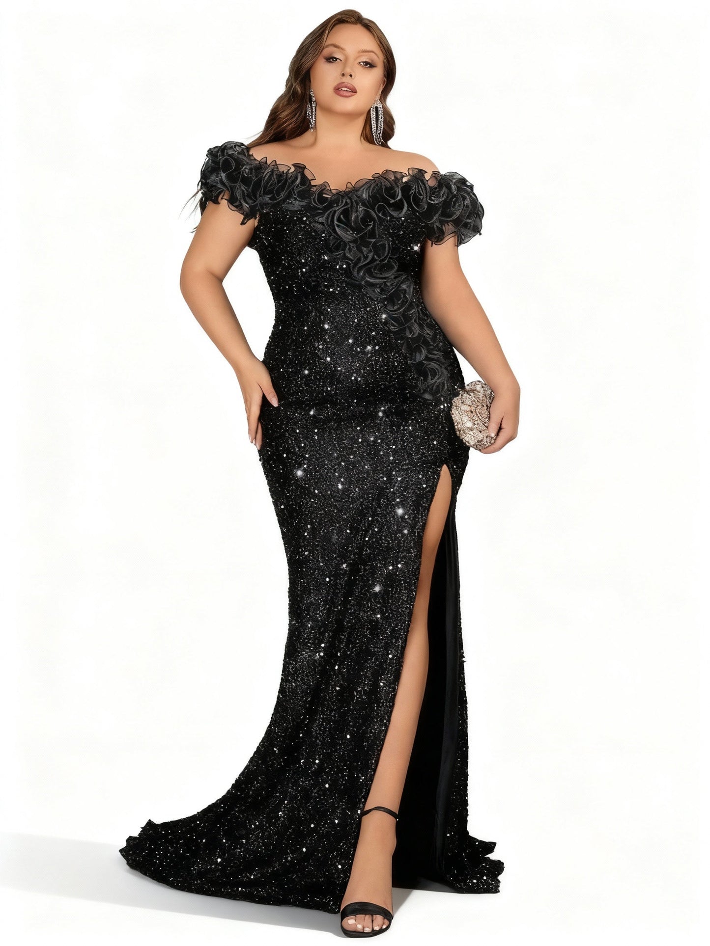 Stalluxe | Glamouröses Schwarzes Kleid in Übergröße mit Schulterfreiem Schnitt und Pailletten im Meerjungfrauenstil