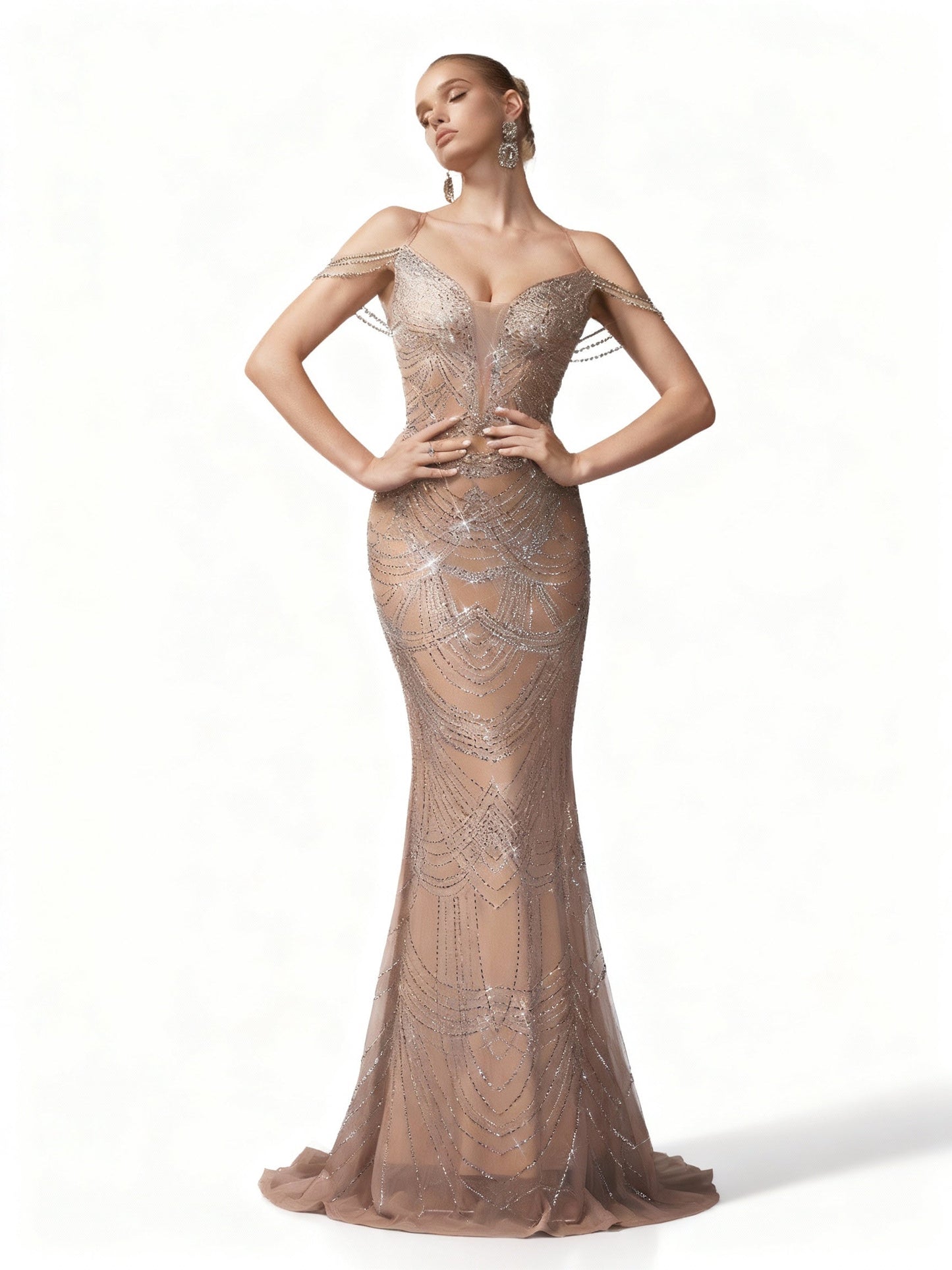 Stalluxe | Champagnerfarbenes Rückenfreies Strasskleid