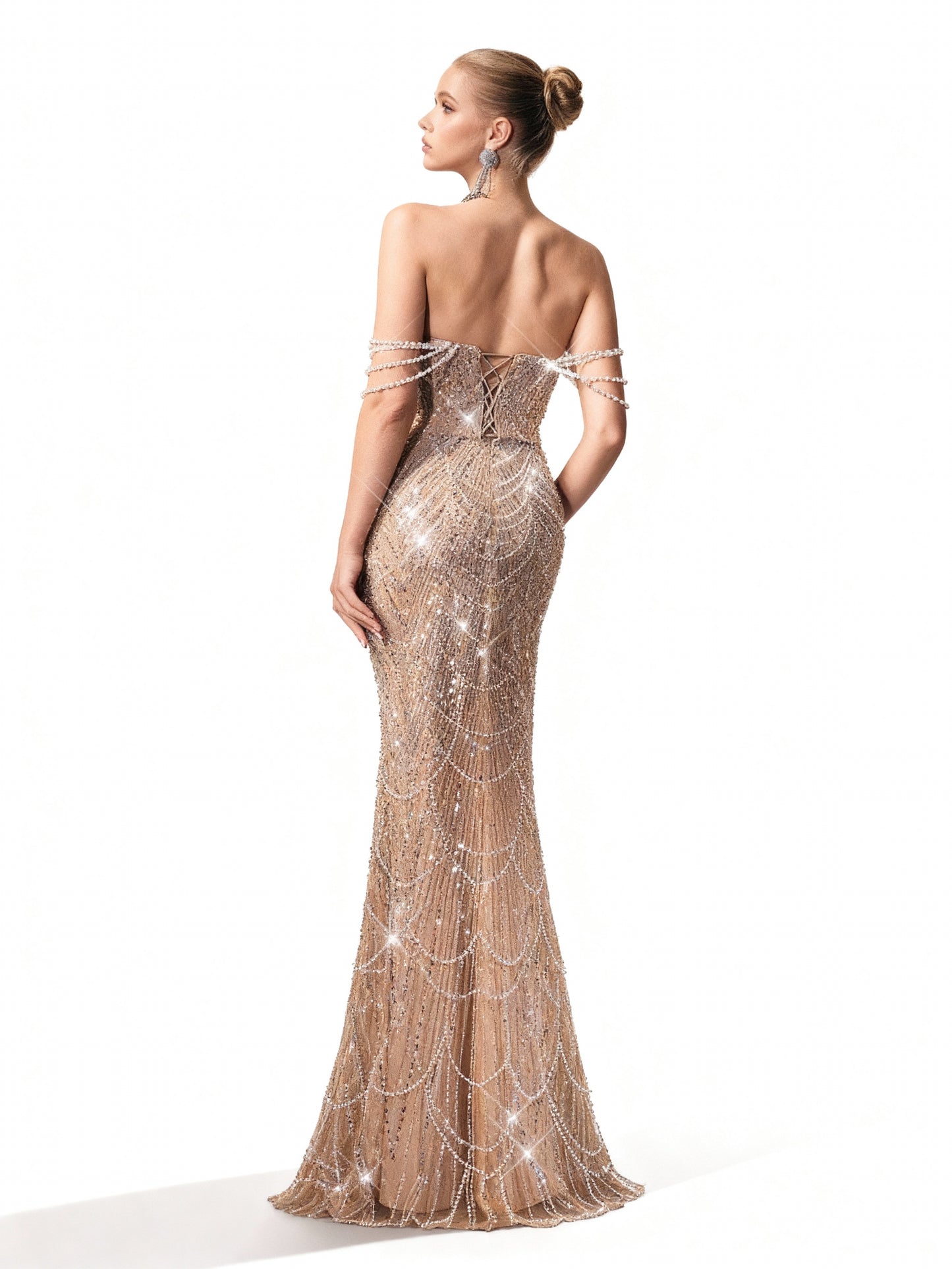 Stalluxe | Perlenverziertes Kleid mit Einer Schulter in Bodenlänge