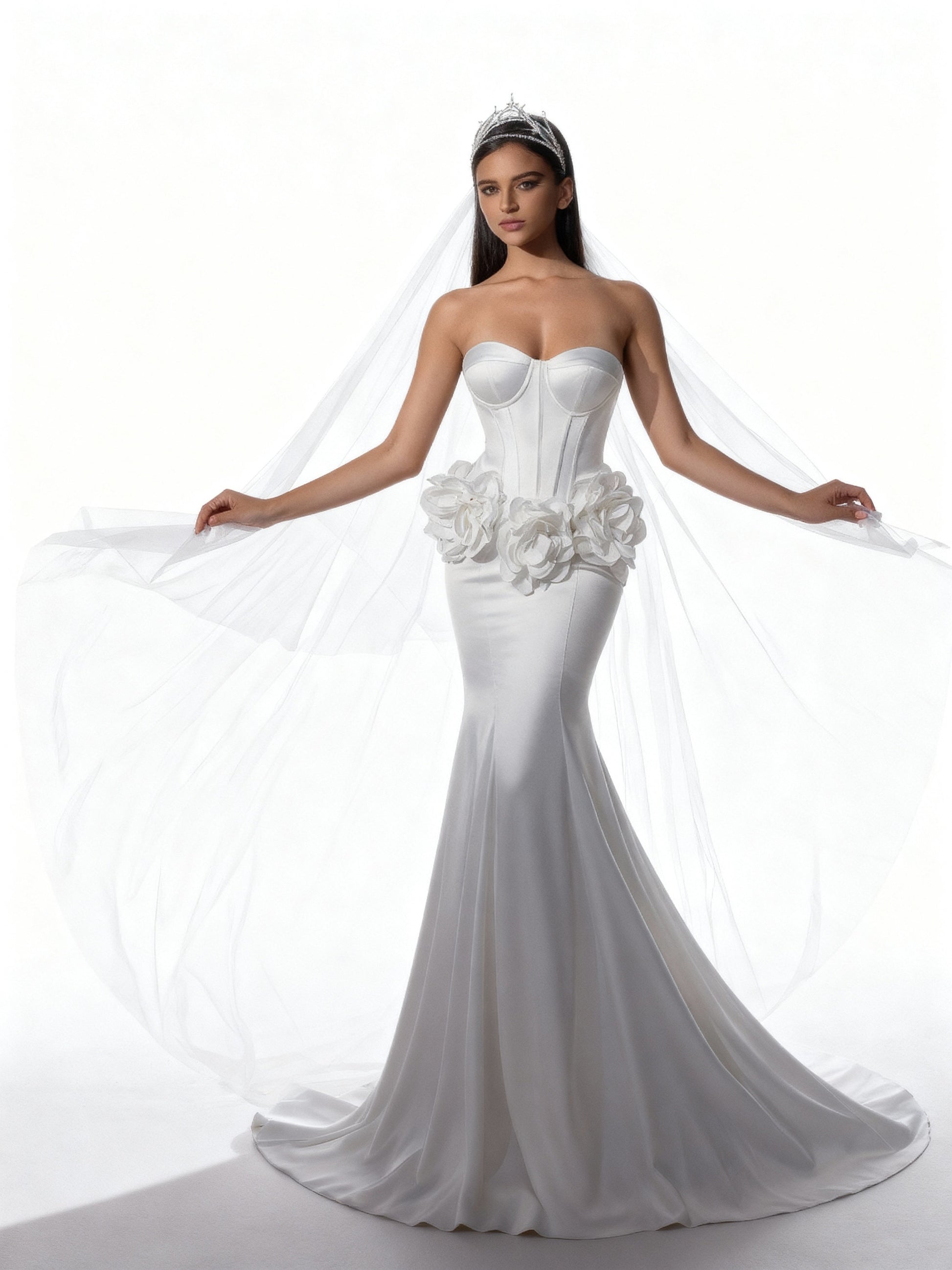Stalluxe | Weißes Trägerloses Kleid mit Applikationen im Meerjungfrauenstil