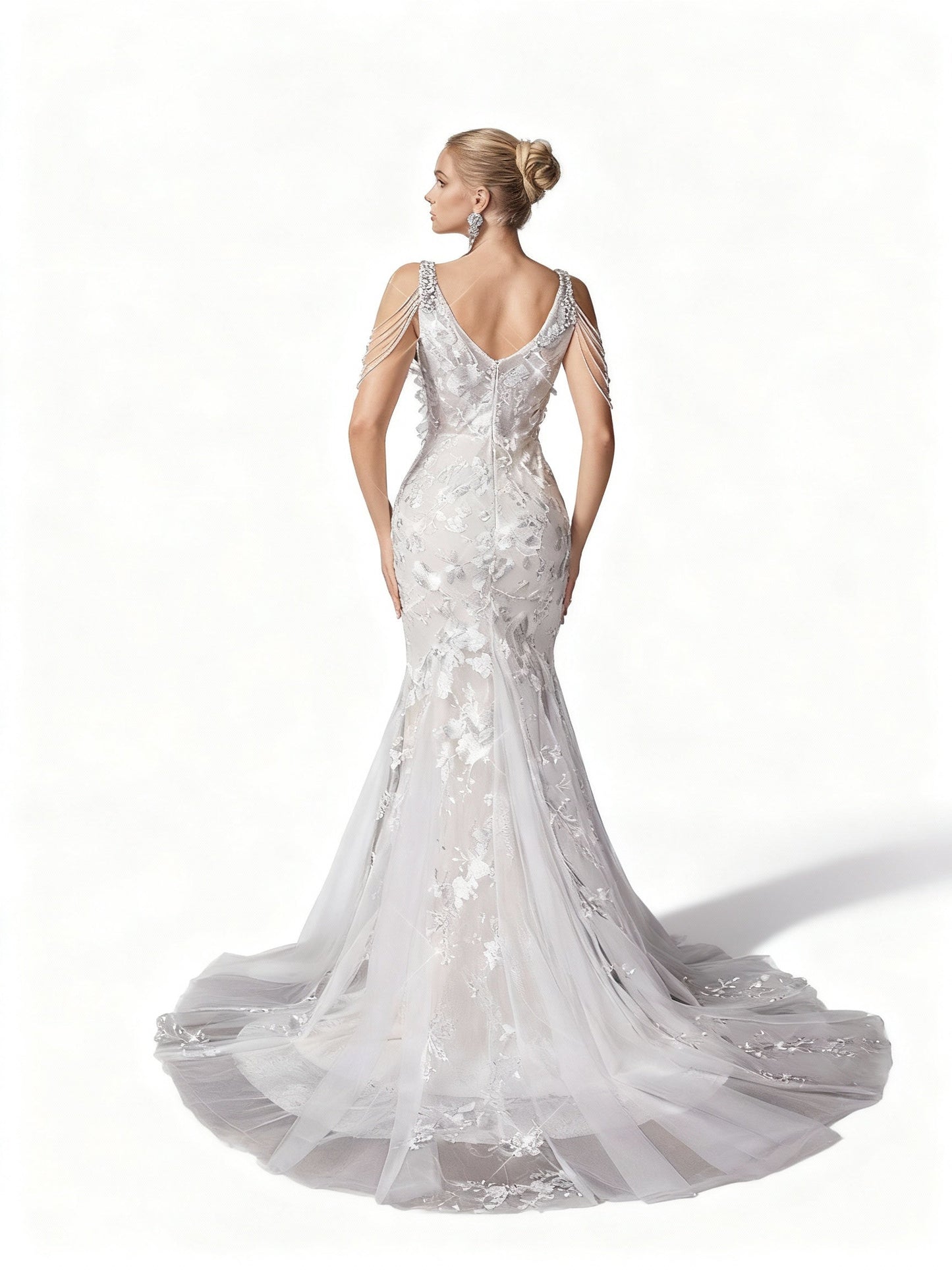 Stalluxe | Elegantes Ärmelloses Hochzeitskleid mit Mesh und Pailletten im Tiefen V-Ausschnitt