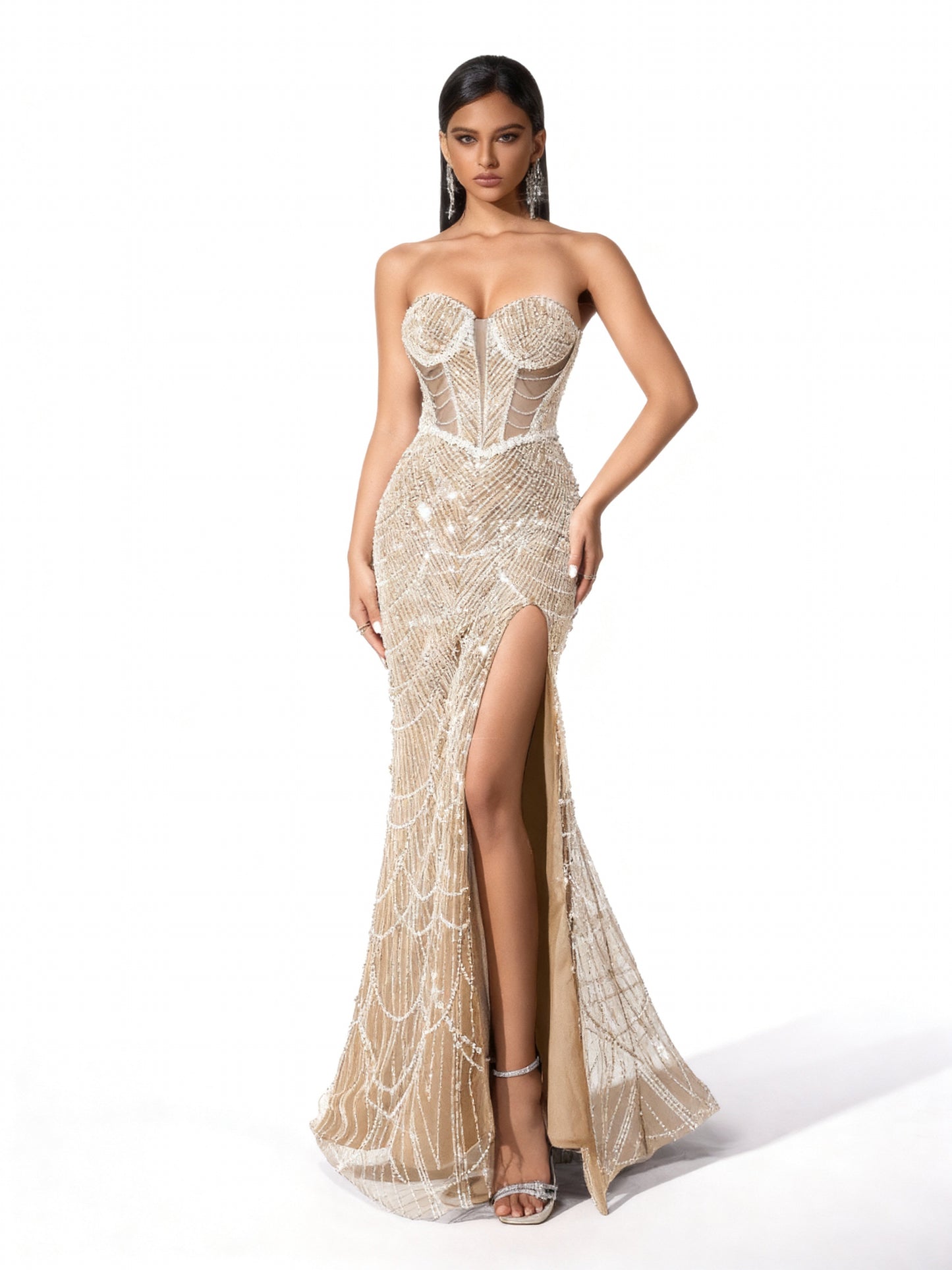 Stalluxe | Paillettenkleid mit Netzstoff und Hohem Schlitz Aprikose