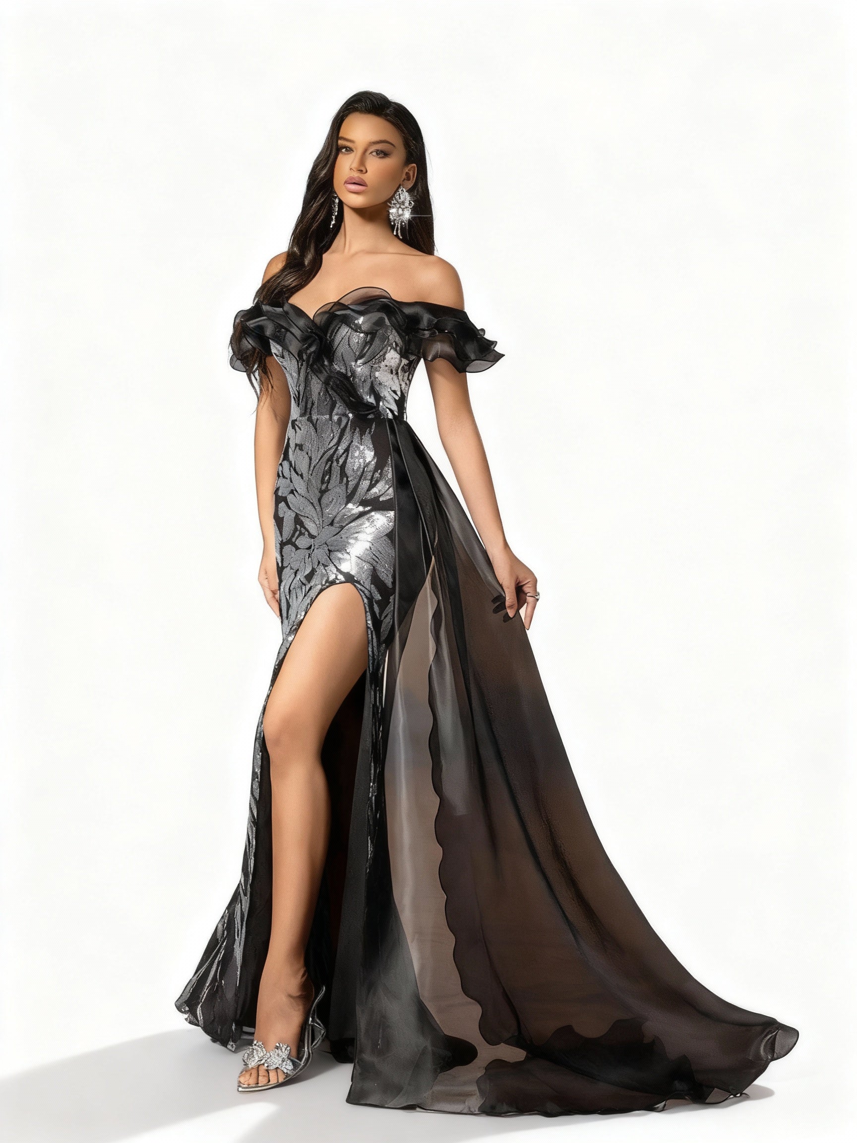 Stalluxe | Charmantes trägerloses Spitzenkleid mit Pailletten