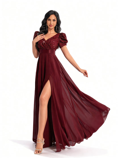 Stalluxe | Paillettenkleid mit V-Ausschnitt und Schlitzärmeln Weinrot