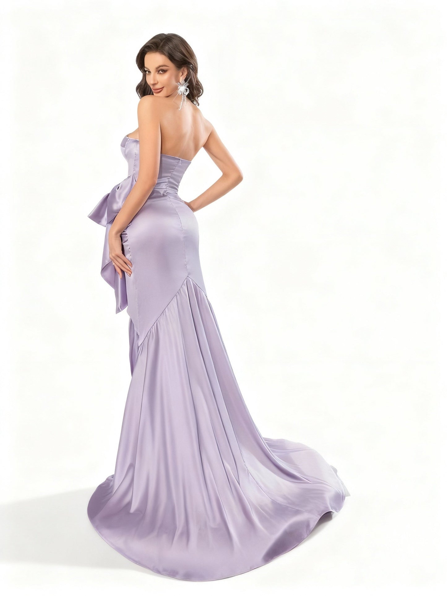 Stalluxe | Lila Brautjungfernkleid mit Schlitz und Schleife