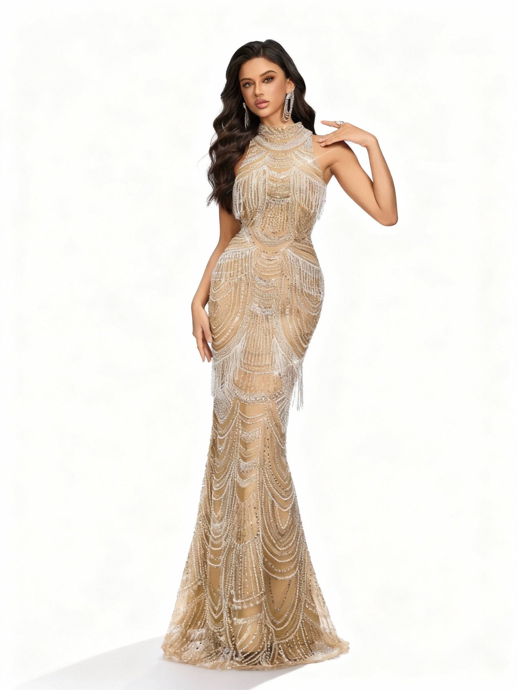 Stalluxe | Champagnerfarbenes Paillettenkleid mit Halter-Ausschnitt