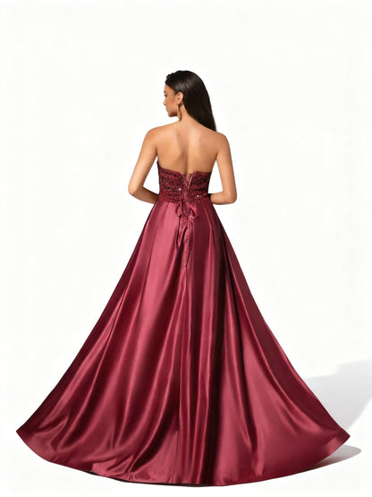 Stalluxe | Burgunderfarbenes Paillettenkleid mit Trägerlosem Ausschnitt