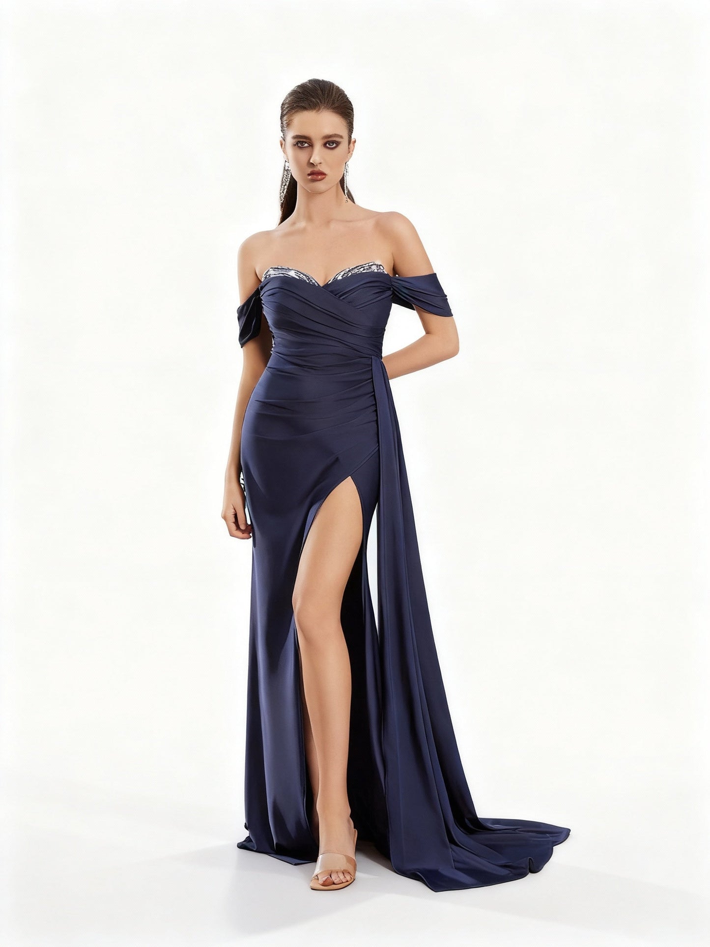 Stalluxe | Königsblaues Strasskleid ohne Träger mit Hohem Schlitz