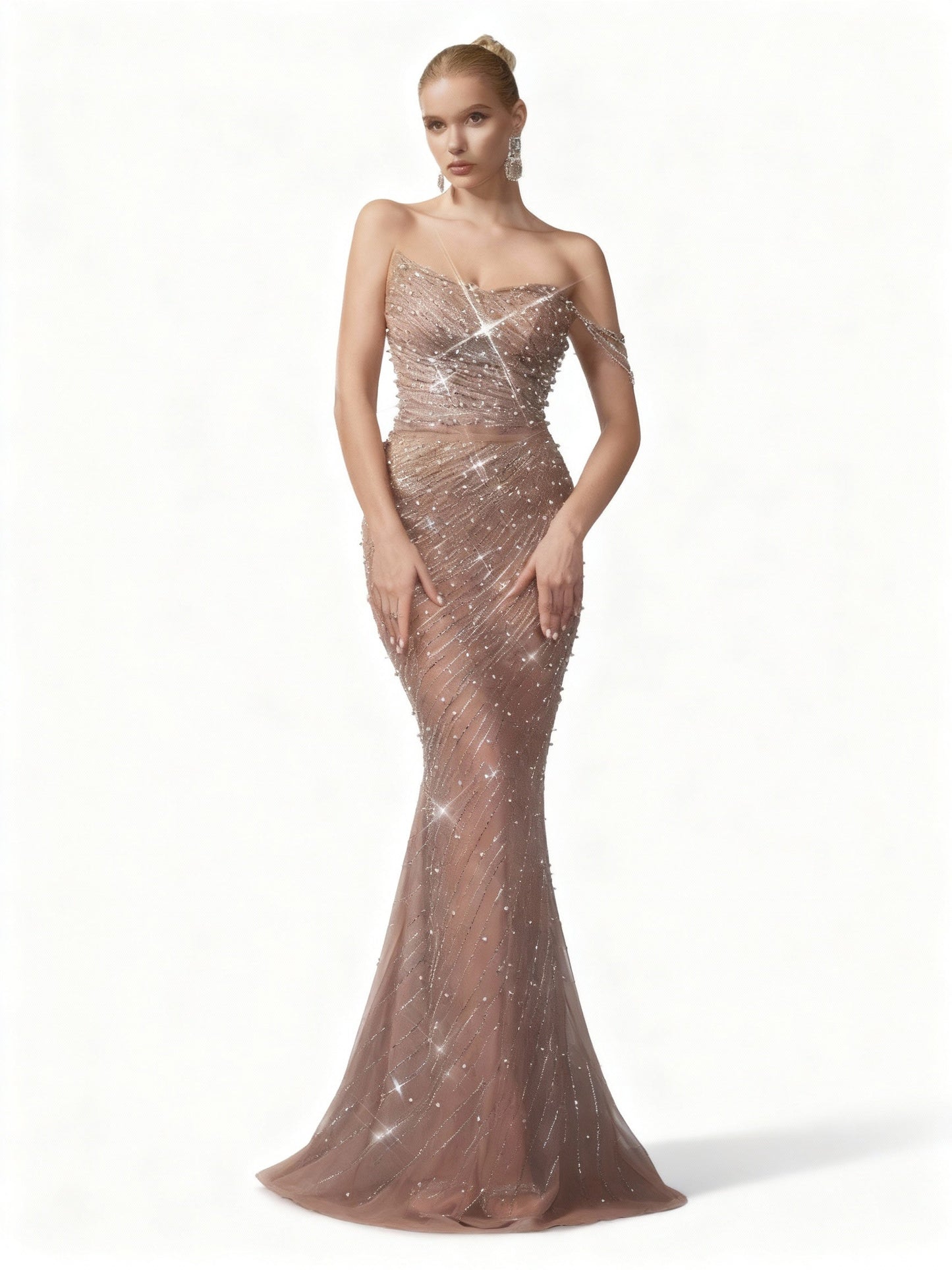 Stalluxe | Strassbesetztes Abendkleid mit Perlenverzierung