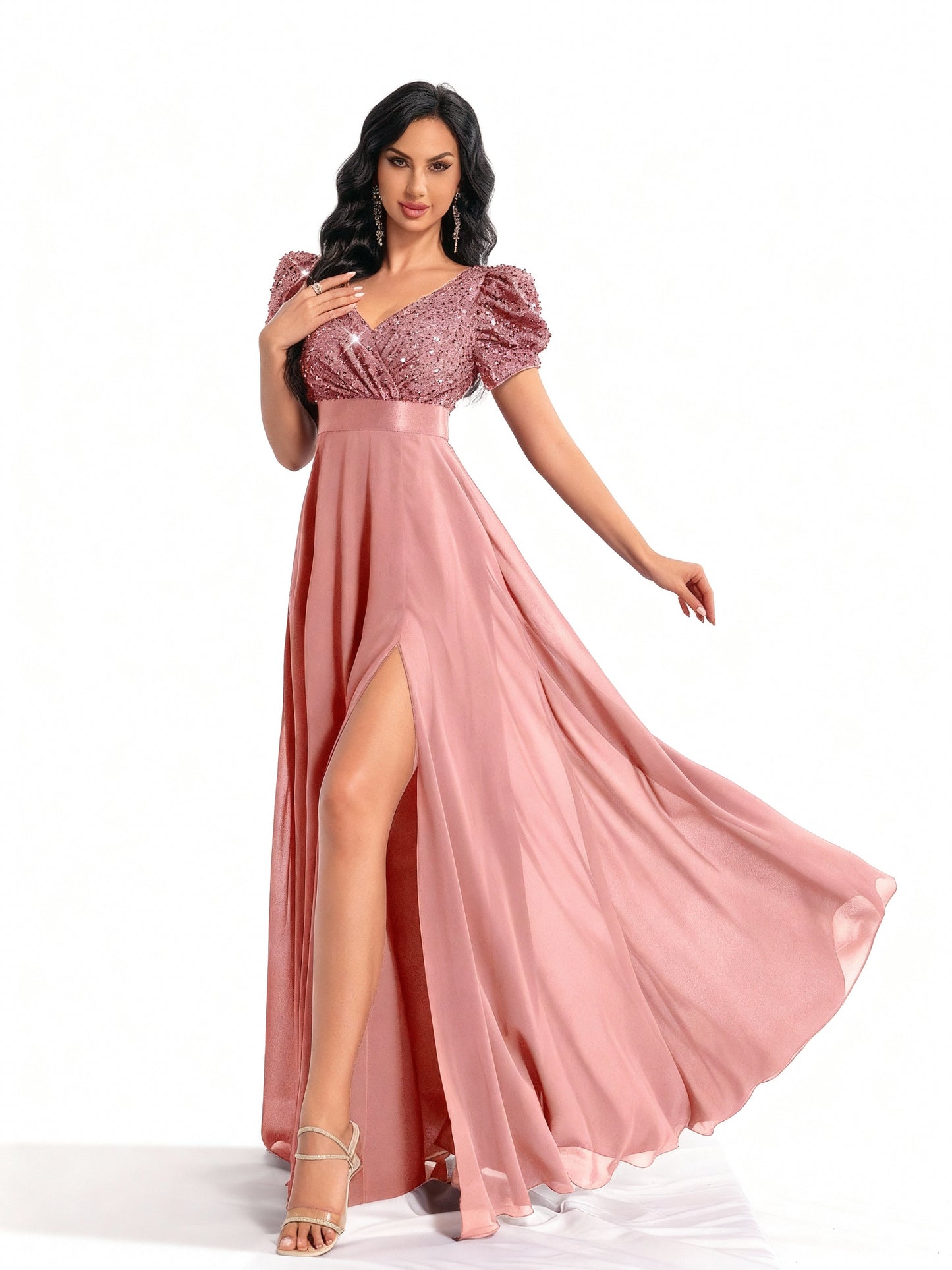 Stalluxe | Paillettenkleid mit V-Ausschnitt und Schlitzärmeln Rosa