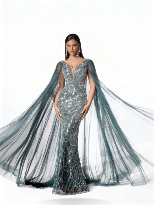 Stalluxe | Dunkelgrünes Perlenkleid mit Netzumhang XL