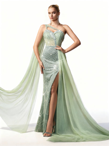 Stalluxe | Abendkleid in Mintgrün mit Strass, asymmetrischem Ausschnitt und bodenlangem Schnitt