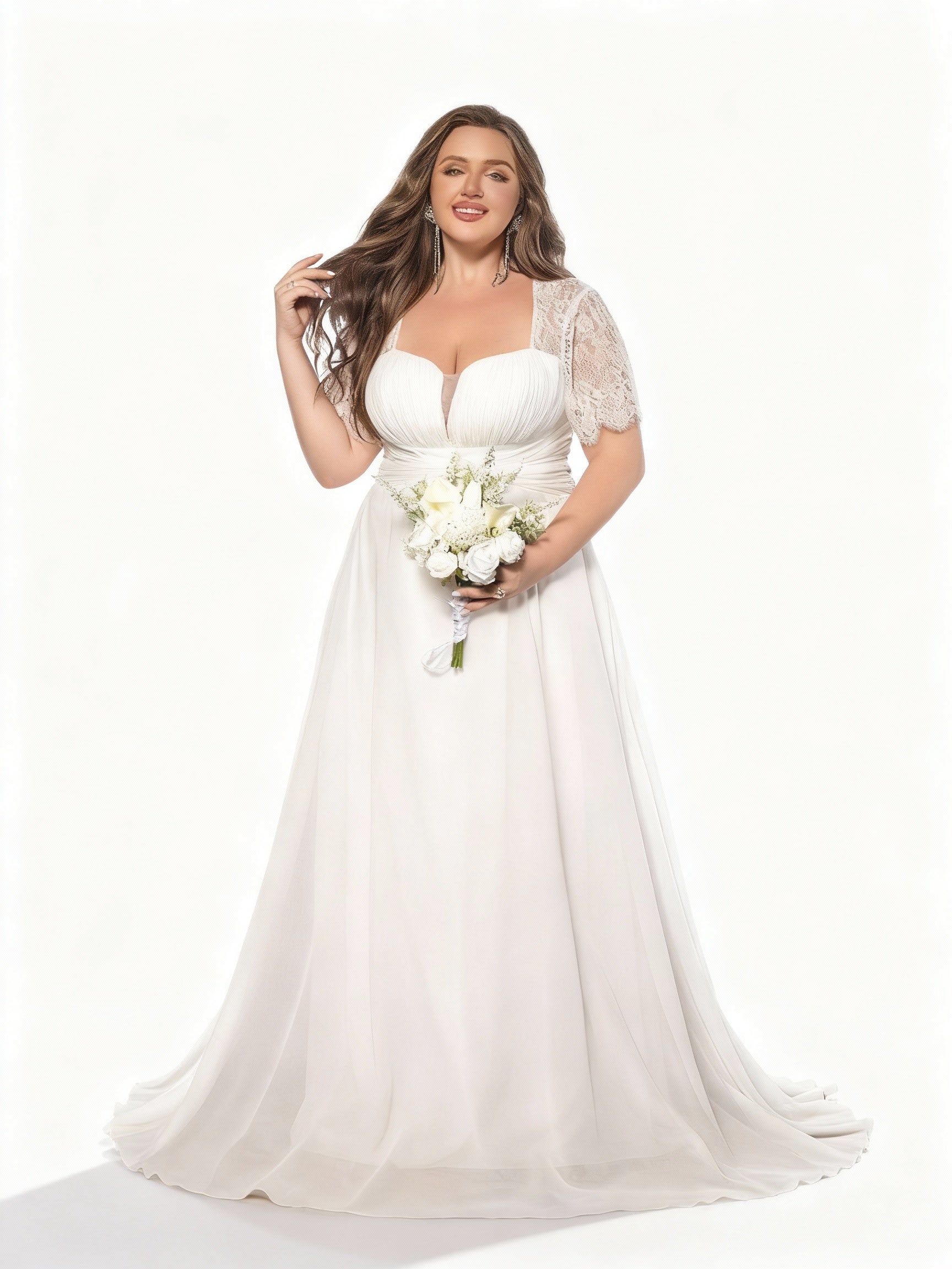 Stalluxe | Anmutiges Chiffon Brautkleid mit Spitze und Diamant Taille in Übergröße