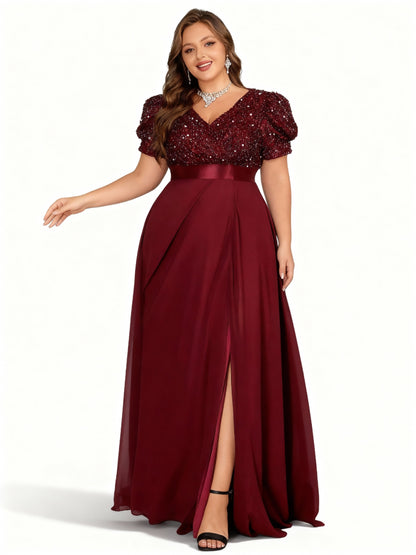 Stalluxe | Chiffonkleid mit Pailletten in Großen Größen