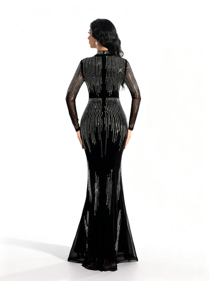 Stalluxe | Schwarzes Strasskleid mit Langen Ärmeln