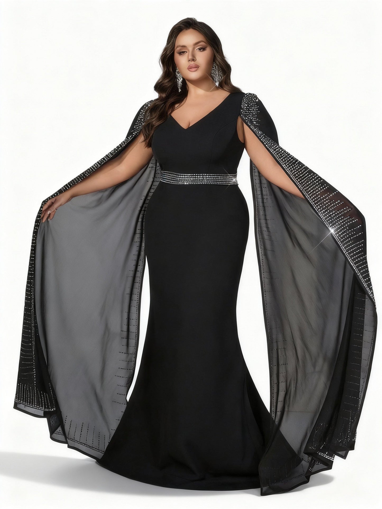 Stalluxe | Schwarzes Strass-Abendkleid mit Umhangärmeln und weitem Saum