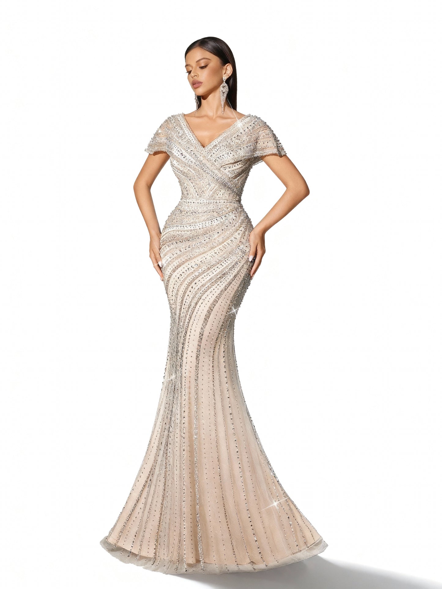 Stalluxe | Silbernes Paillettenkleid mit V-Ausschnitt im Meerjungfrauenstil XL