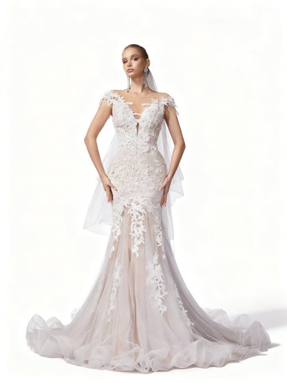 Stalluxe | Göttliches Spitzenapplikations Brautkleid ohne Ärmel