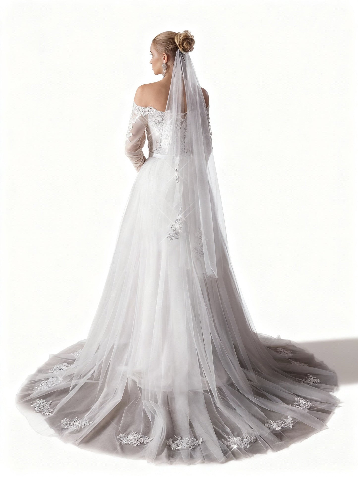 Stalluxe | Träumerisches Weißes Spitzen-Brautkleid mit Schulterfreiem Mesh-Design und Langarm