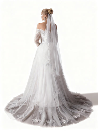 Stalluxe | Träumerisches Weißes Spitzen-Brautkleid mit Schulterfreiem Mesh-Design und Langarm