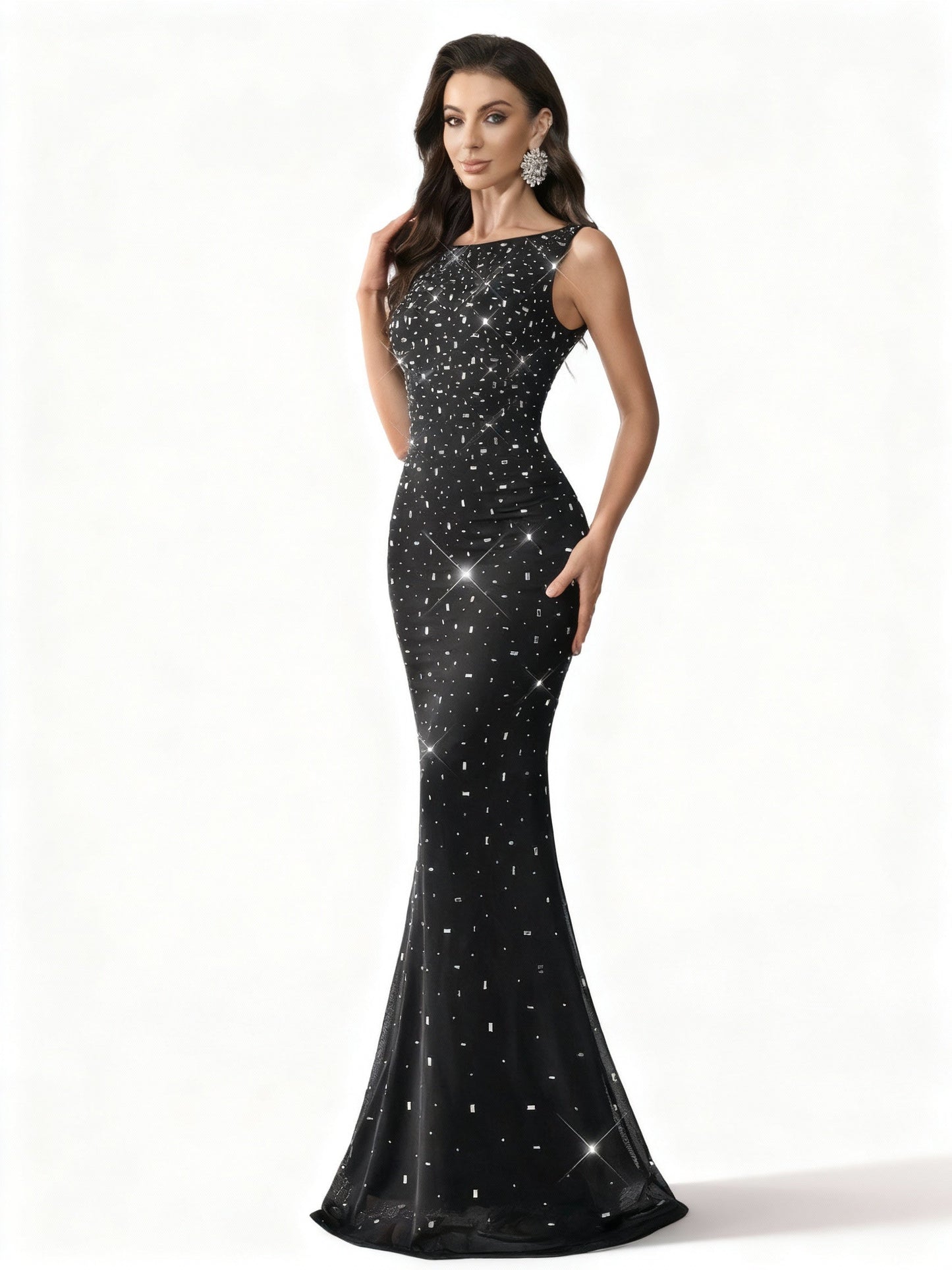 Stalluxe | Luxuriöses Strass-Abendkleid ohne Ärmel mit Rundhalsausschnitt