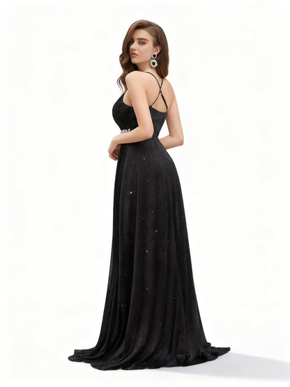 Stalluxe | Glamouröses Kleid mit Strassverzierter Taille und Schlitz