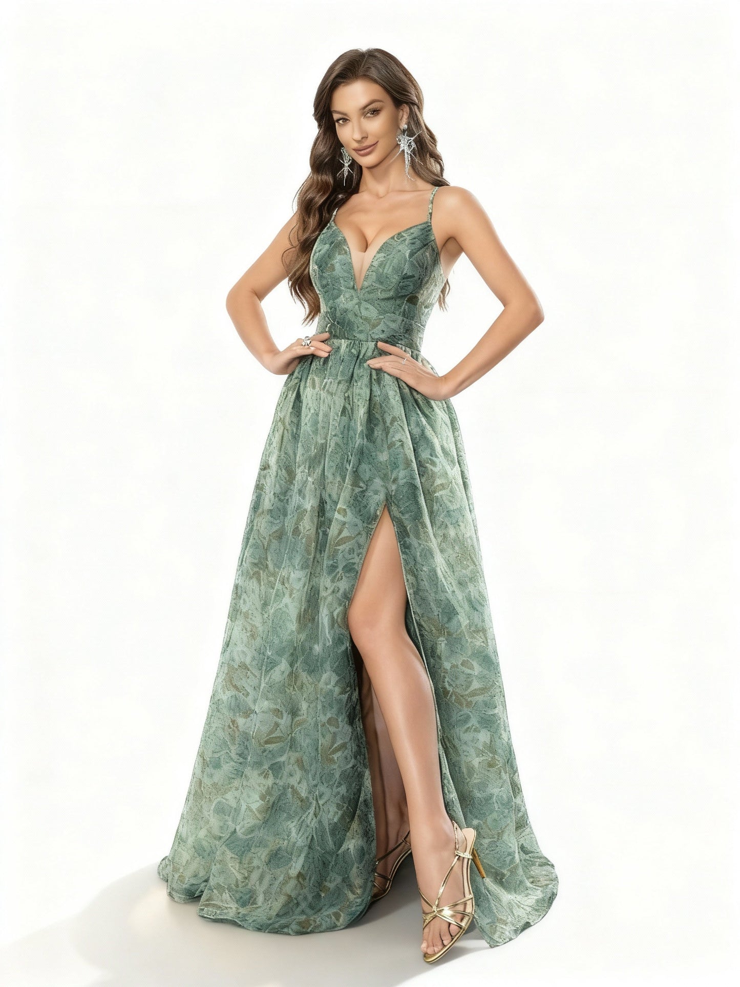 Stalluxe | Romantisches Blumenmuster-Abendkleid mit Halterneck und Seitenschlitz